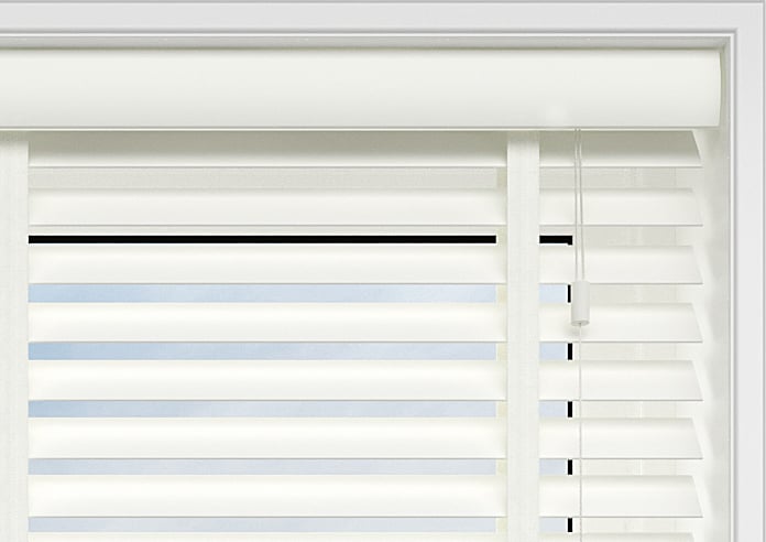 Copenhagen Deluxe, Classic White Satin - Venetian Blind - Image 9